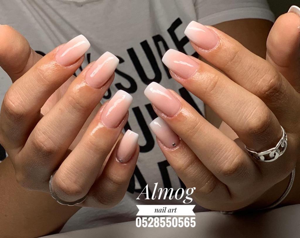 Almog nail art Almog nail art
