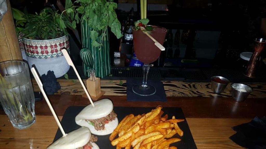 פרידה בר Frida Bar פרידה בר Frida Bar