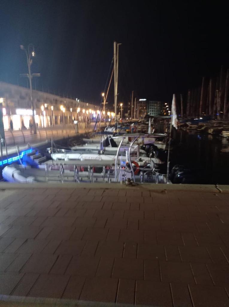 חני עיצוב שיער חני עיצוב שיער