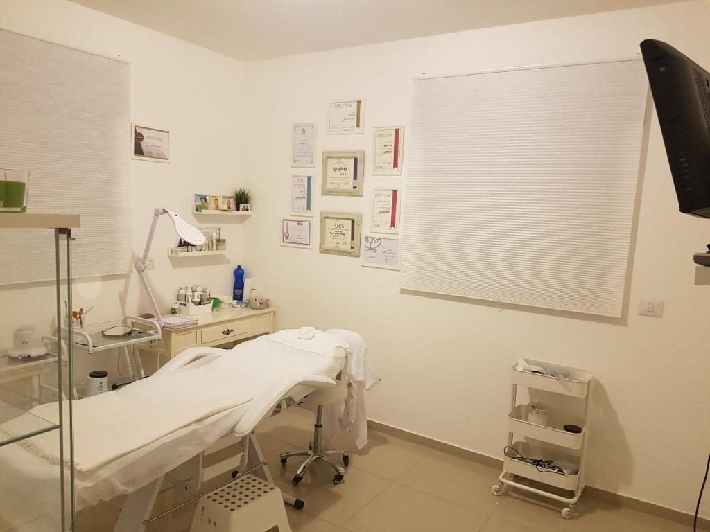 מלי בן חמו קוסמטיקאית מלי בן חמו קוסמטיקאית