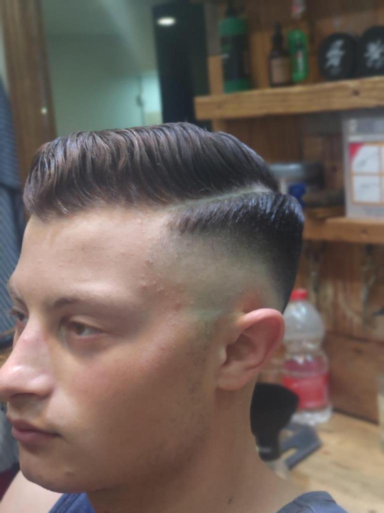 Chechi's Barbershop Chechi's Barbershop