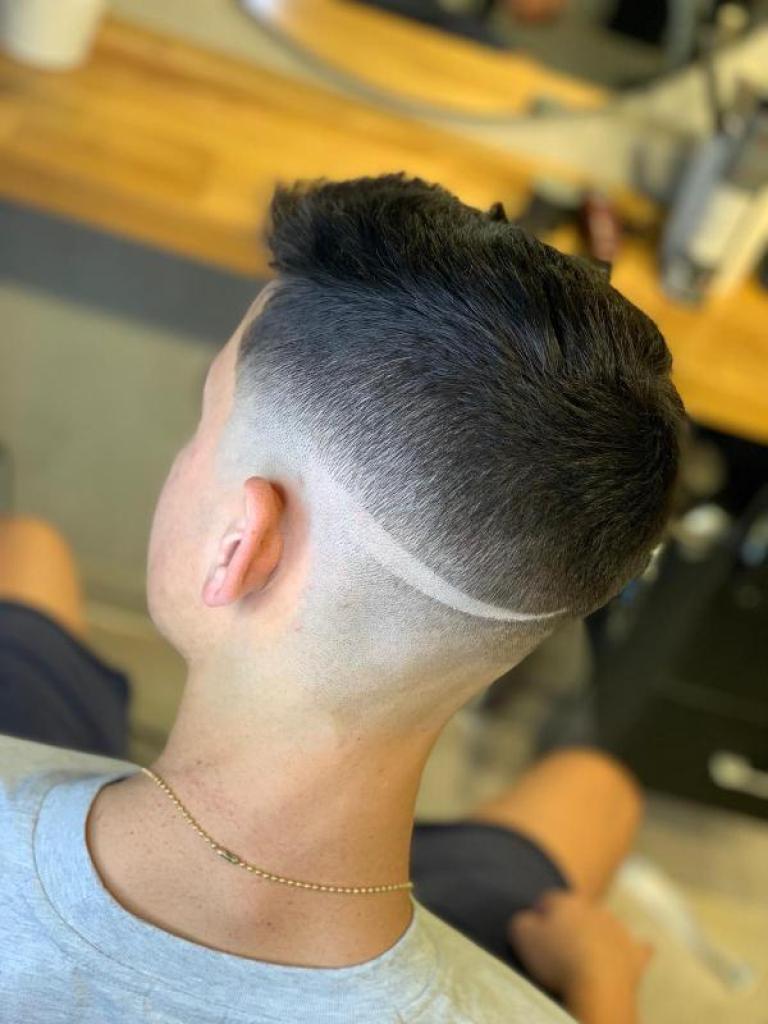 Gil nahari barber shop Gil nahari barber shop