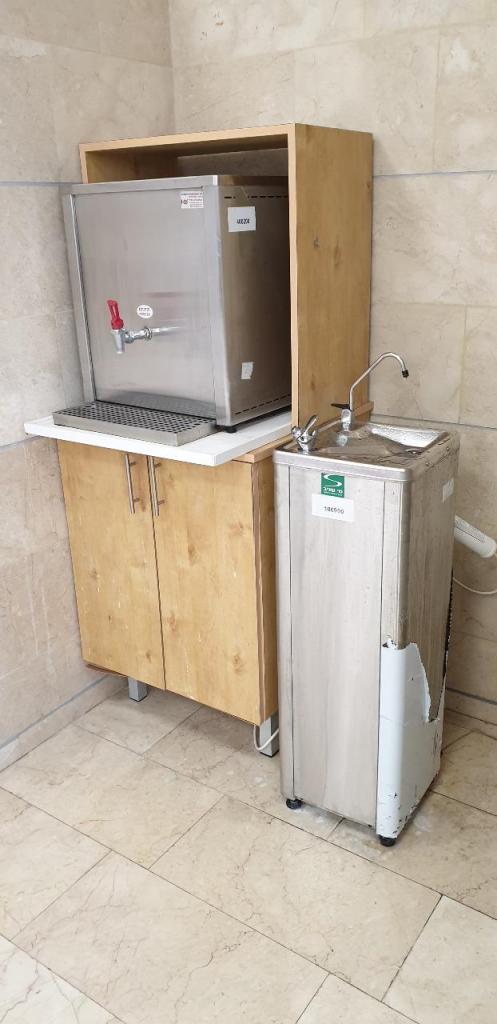 אומן בבניין אומן בבניין