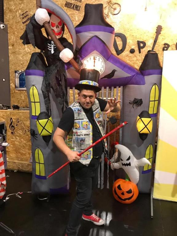 עומר לביא עומר לביא