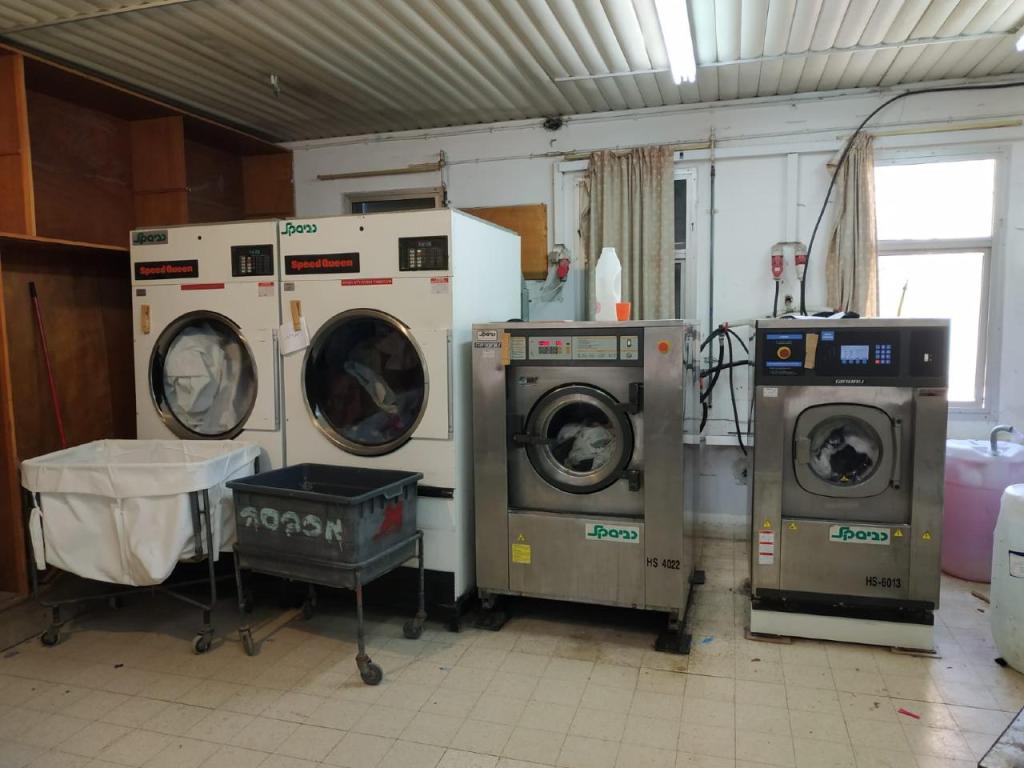 אבישקו שירותי כביסה. אבישקו שירותי כביסה.