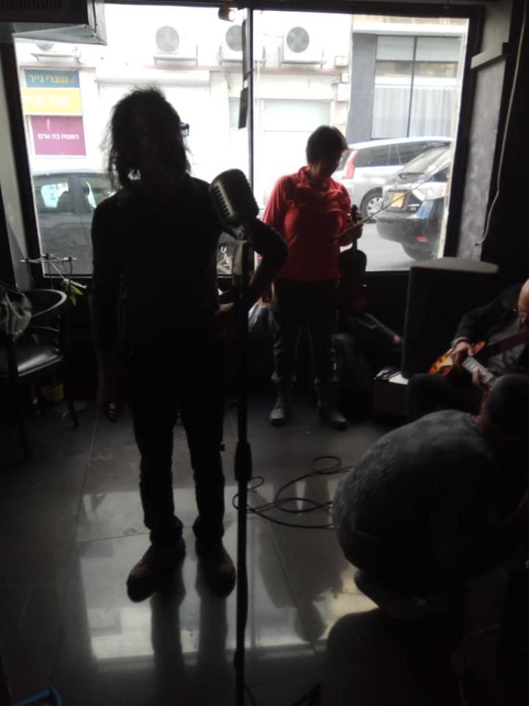 Whiskeyrs וויסקיירז Whiskeyrs וויסקיירז