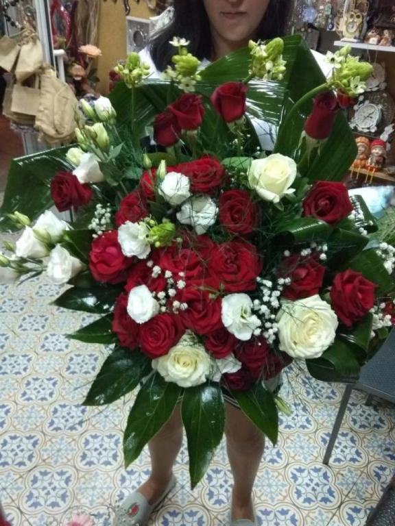 Lucky Rose Lucky Rose