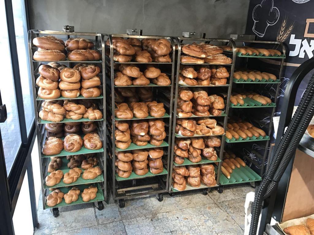 לחם רפאל לחם רפאל