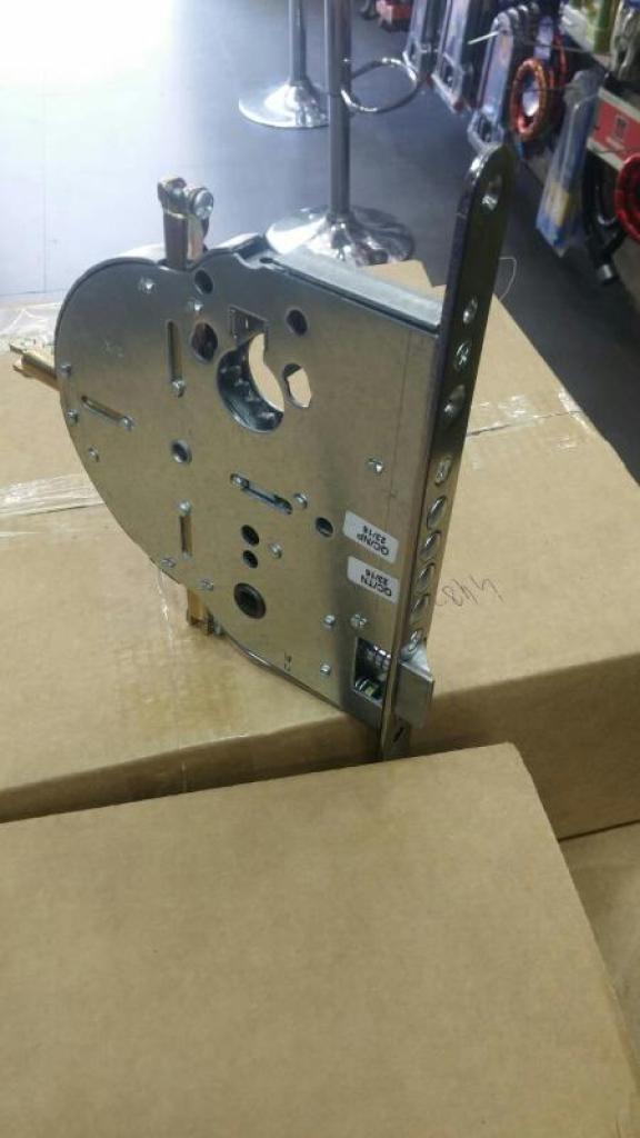 אדם מפתח אדם מפתח