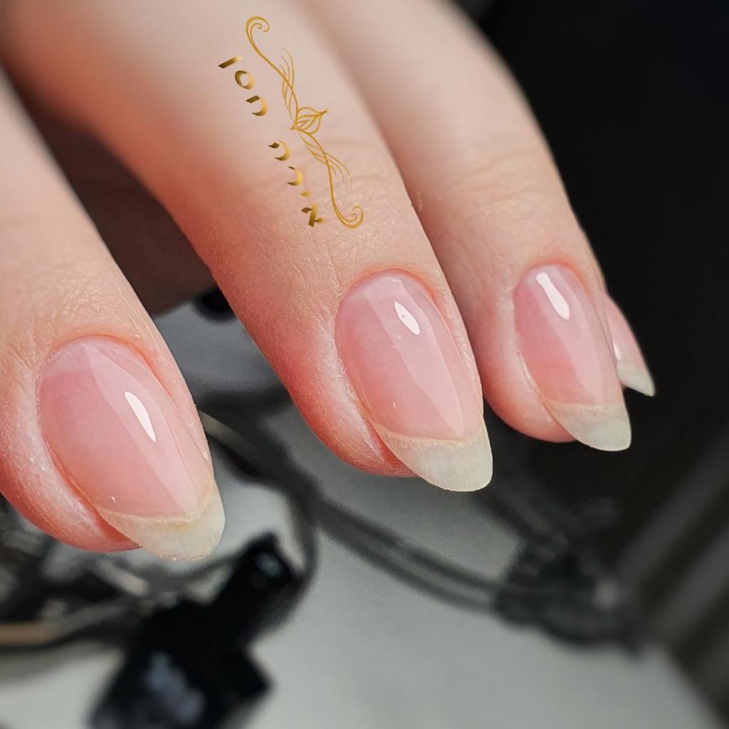 אירה חסן אירה חסן