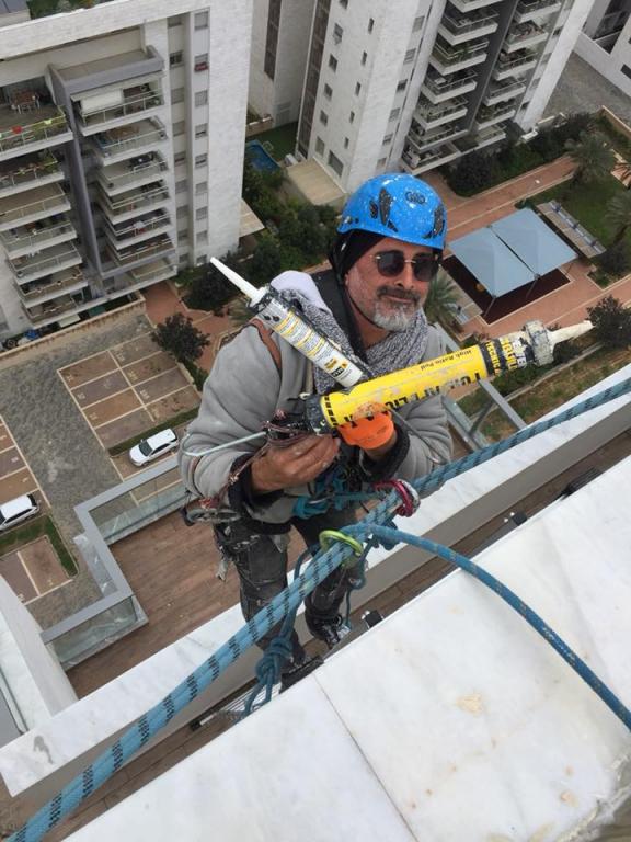 יואש  עבודות בגובה יואש  עבודות בגובה