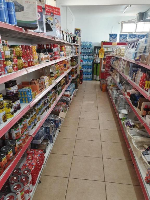 סופר בכפר סופר בכפר