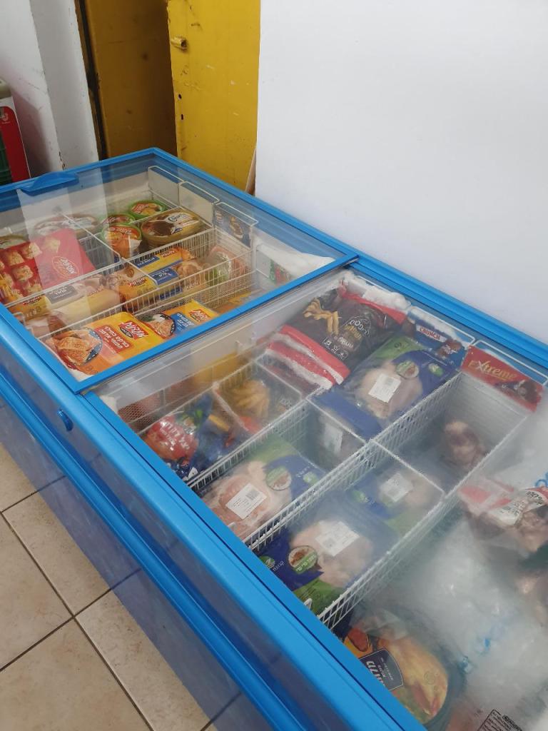 סופר בכפר סופר בכפר