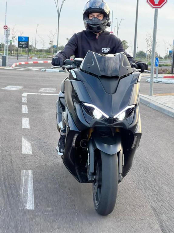 נדב בייקס נדב בייקס