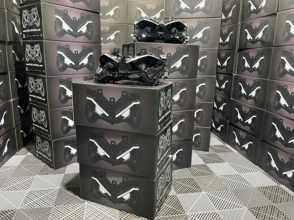 נדב בייקס נדב בייקס