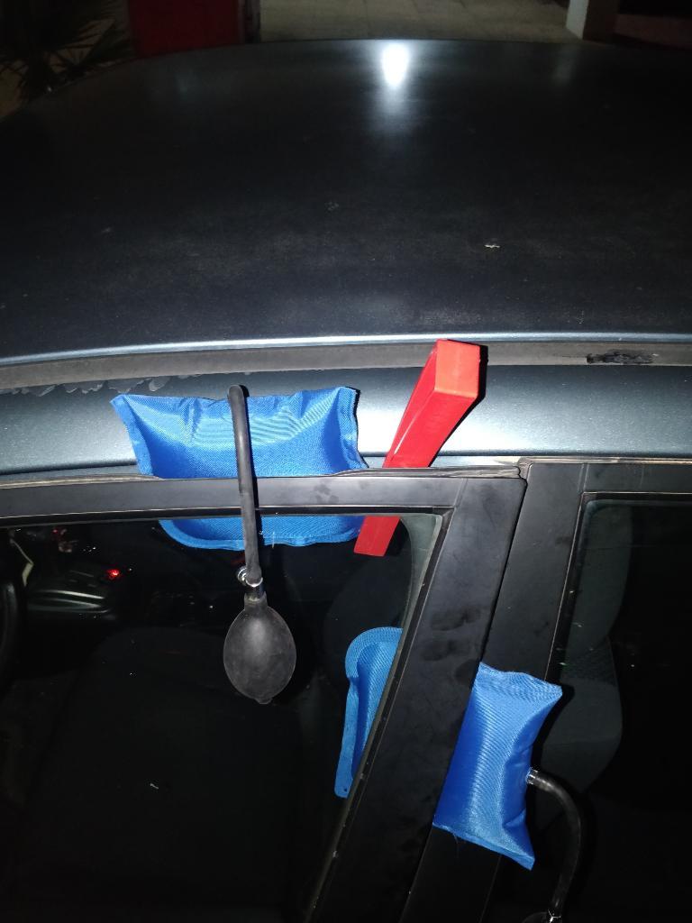 אלירן גדסי אלירן גדסי