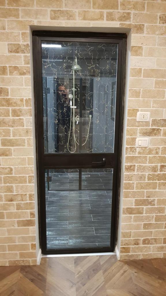 שקופים עולם של זכוכיות שקופים עולם של זכוכיות