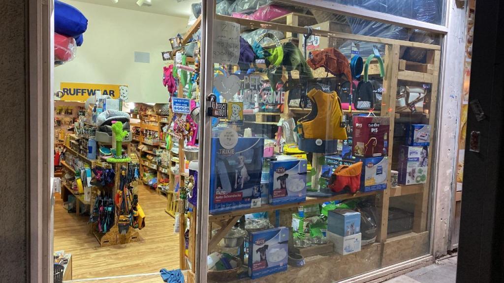 דוג מרקט דוג מרקט