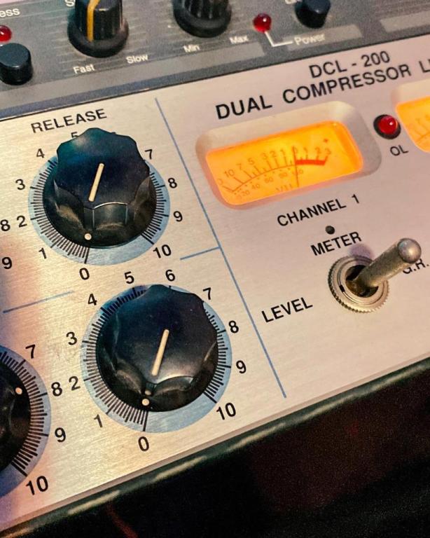 ניר סייג ניר סייג