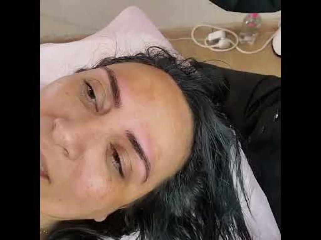 הילה שרון הילה שרון