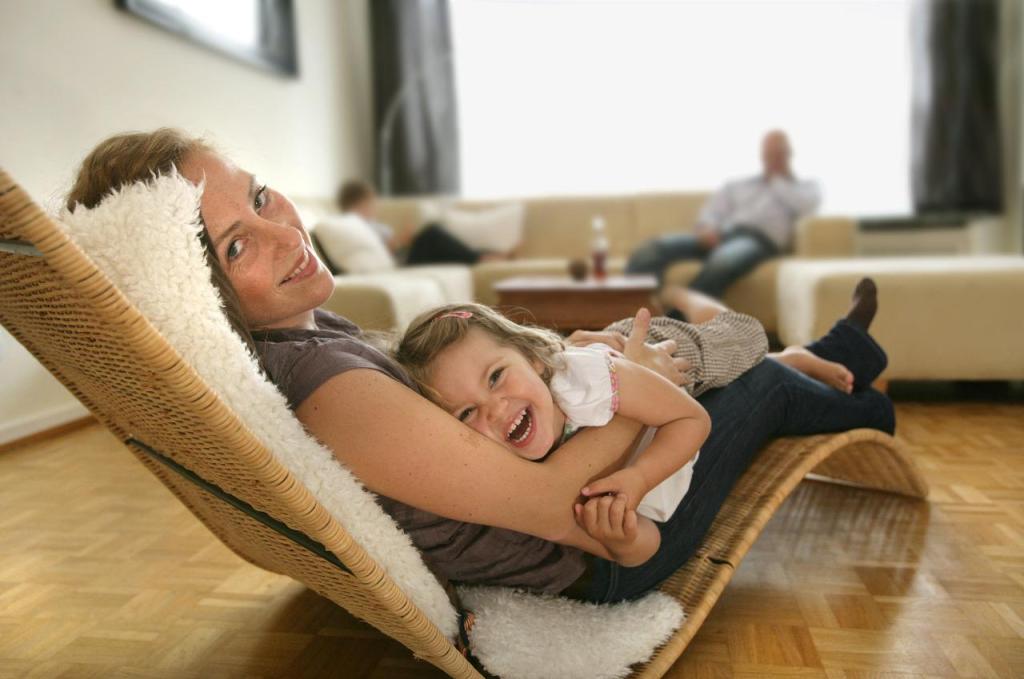 צבעים בריאים קבוצת בוץ צבעים בריאים קבוצת בוץ