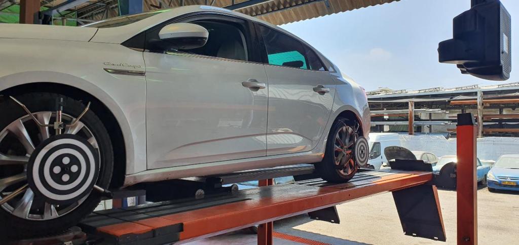 ספיר פרונט ספיר פרונט