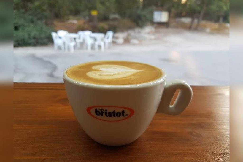 קפה תמר הנגרר קפה תמר הנגרר