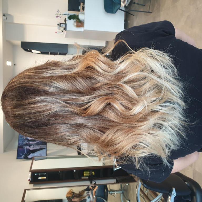 Josef hair stylist Josef hair stylist