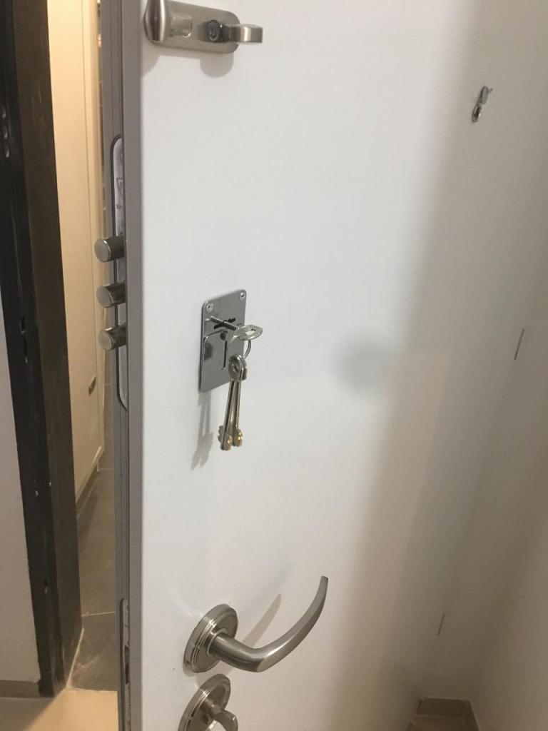 לישי המנעולן לישי המנעולן