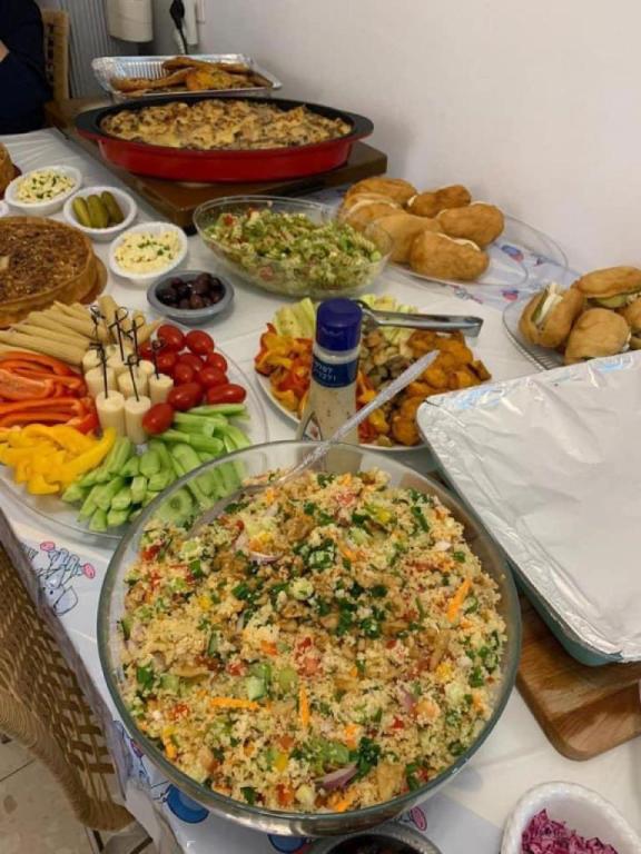 מתוק וגם מלוח מתוק וגם מלוח