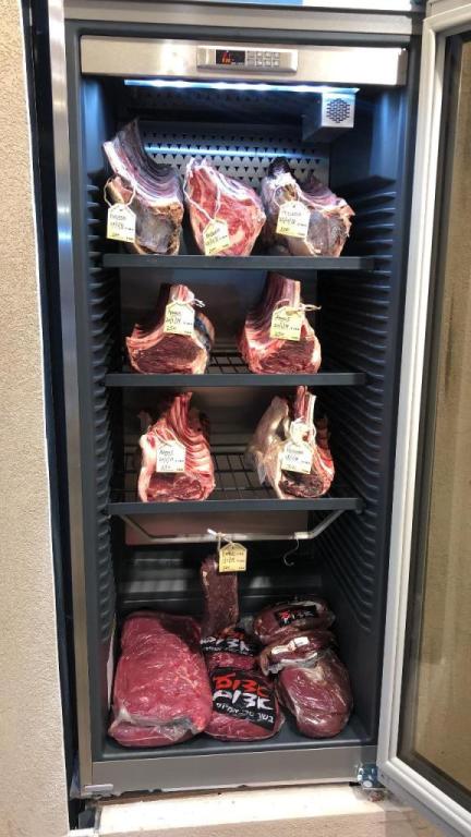 אטליז שקורי אטליז שקורי