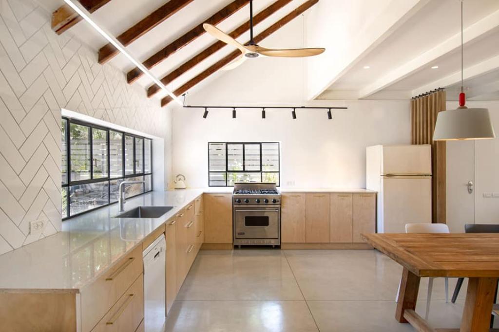 המאיר לארץ חשמל בעמ המאיר לארץ חשמל בעמ