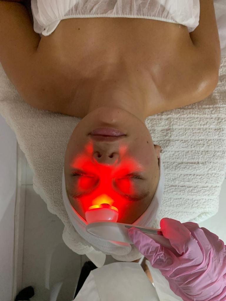 Karin benlulu cosmetics Karin benlulu cosmetics