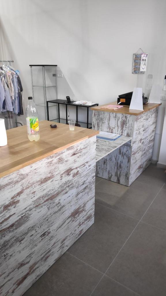 מכבסה בכניסה מכבסה בכניסה