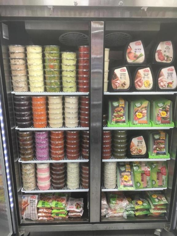 מעדני הילה מעדני הילה