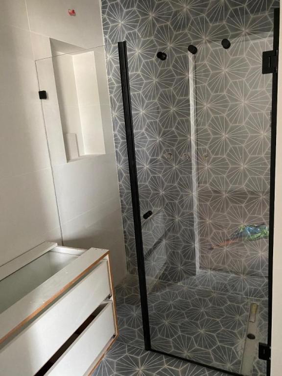 גלאס פור יו גלאס פור יו