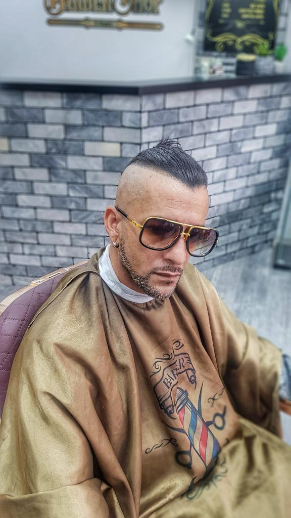 ג'ייקוב ברבר שופ ג'ייקוב ברבר שופ