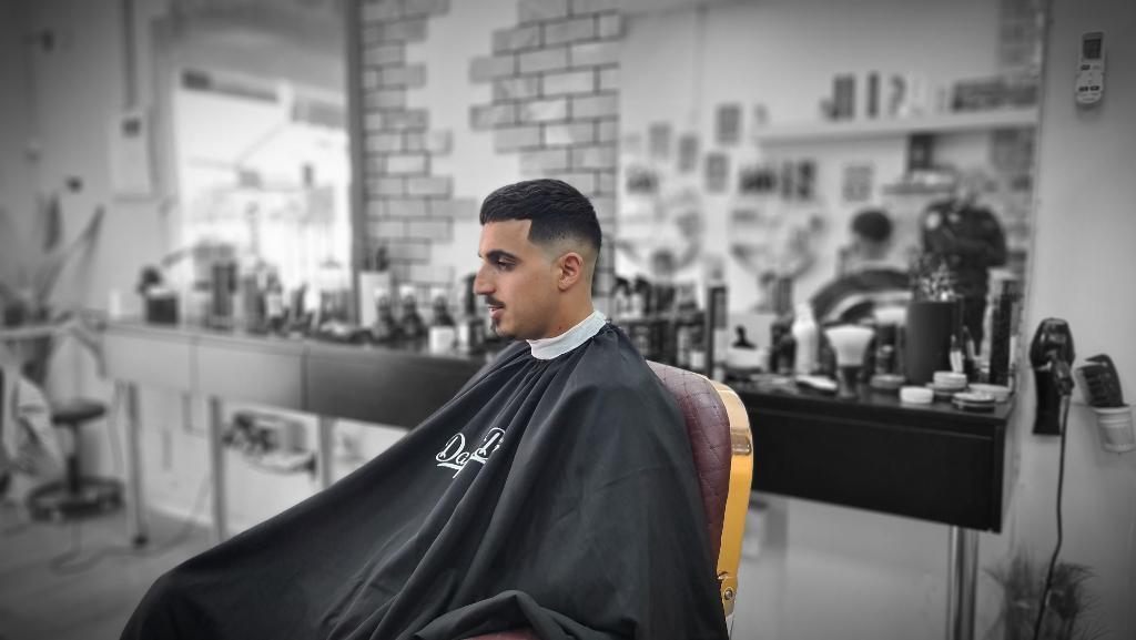 ג'ייקוב ברבר שופ ג'ייקוב ברבר שופ