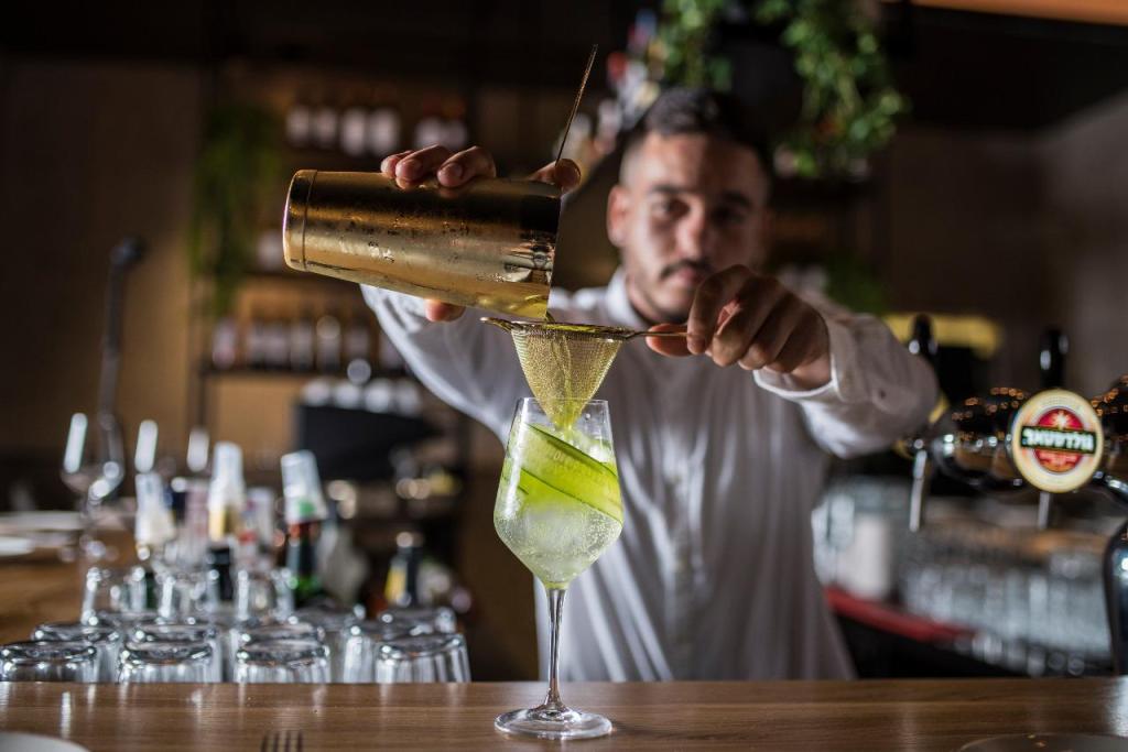 fratelli פראטלי fratelli פראטלי