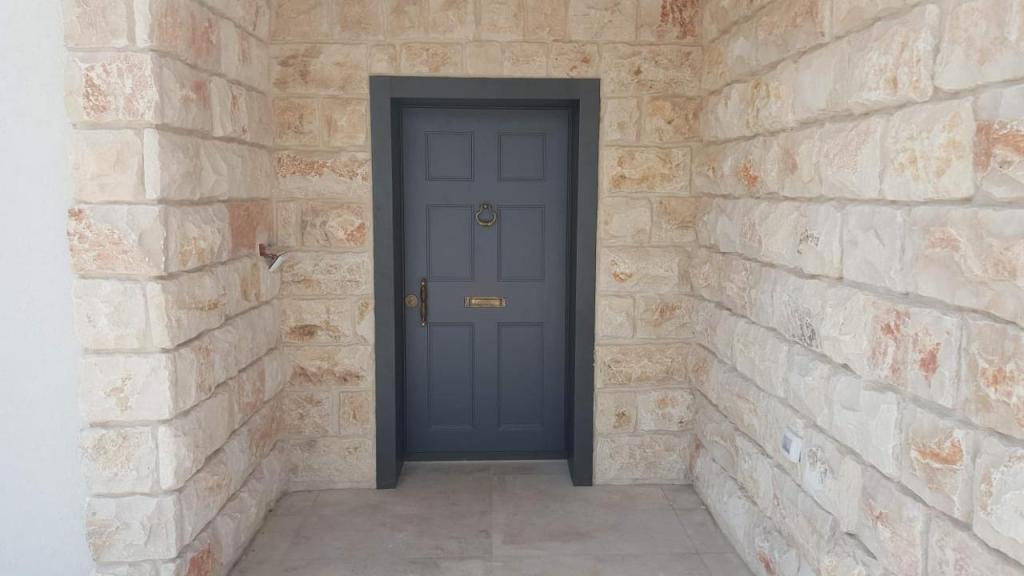 ליאם דלתות מעוצבות ליאם דלתות מעוצבות