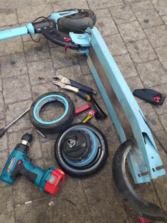 ScooT תיקון עד בית הלקוח ScooT תיקון עד בית הלקוח