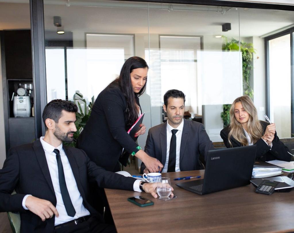 עורך דין גל חסון עורך דין גל חסון