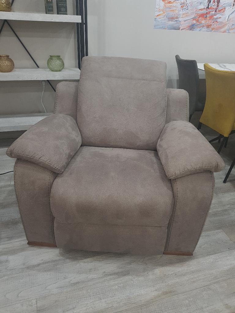 לוסי רהיטים לוסי רהיטים