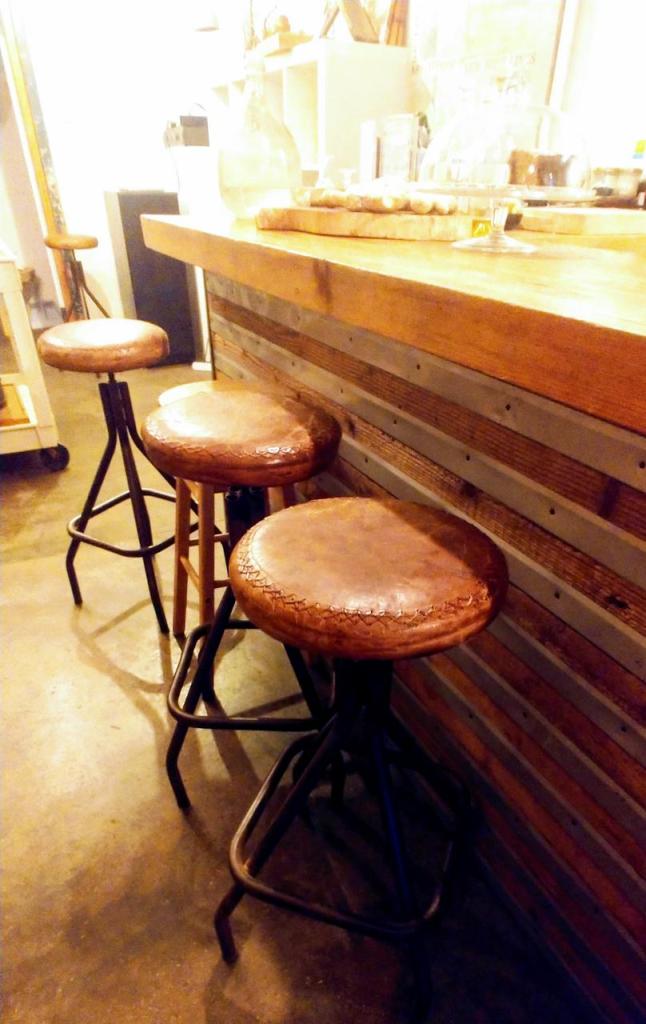 בית קפה וחנות צנצנת בית קפה וחנות צנצנת