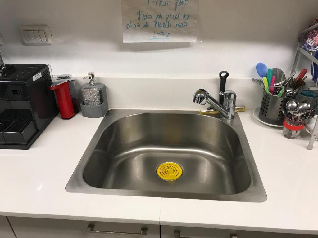 אולימפוס ניקיון משרדים אולימפוס ניקיון משרדים