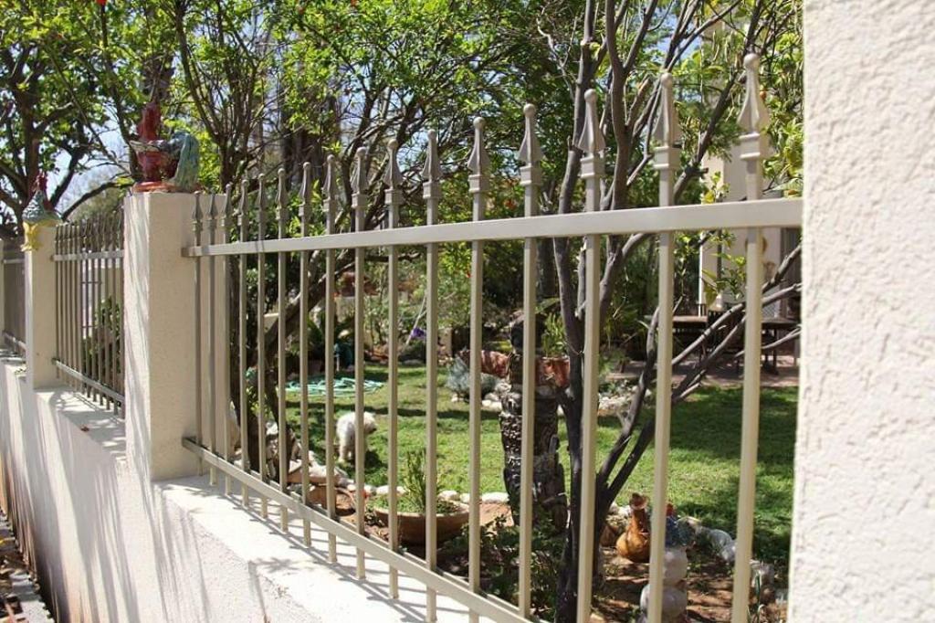 קשת עיצוב ובנייה במתכת קשת עיצוב ובנייה במתכת