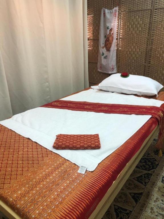 יתאי תאי מסאז' יתאי תאי מסאז'