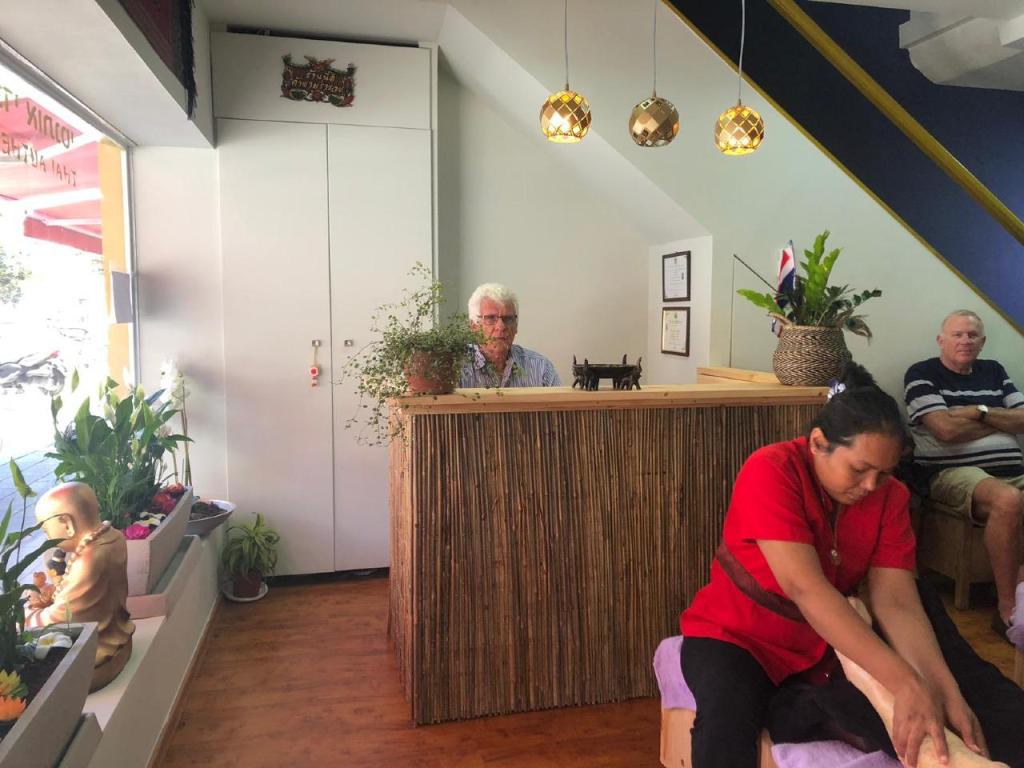 יתאי תאי מסאז' יתאי תאי מסאז'