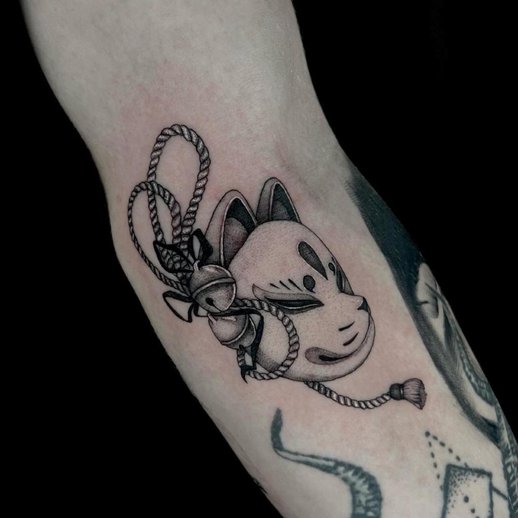 Boom tattoo & piercing Boom tattoo & piercing