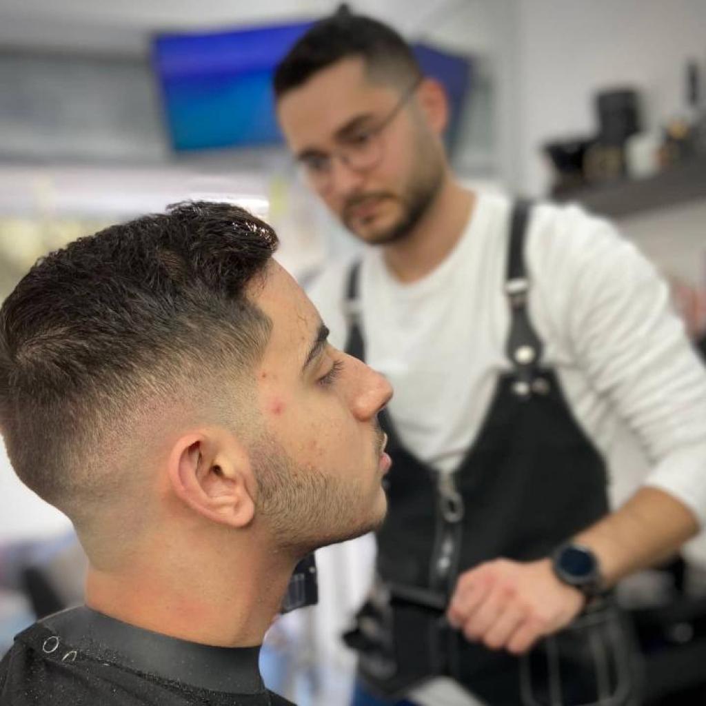 רעיה ורונן עיצוב שיער רעיה ורונן עיצוב שיער